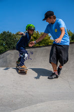 Afbeelding in Gallery-weergave laden, Skatekampen Halle