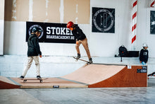 Afbeelding in Gallery-weergave laden, Privé groeples in skateloods Halle
