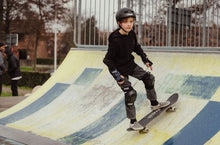 Afbeelding in Gallery-weergave laden, Skatekamp Lot
