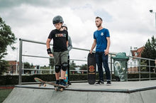 Afbeelding in Gallery-weergave laden, Skatekampen Dilbeek
